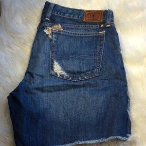 Lucky $15 when you bundle 2 or more jeans